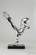 Deco Figurine Kung Fu Boy Kick Chrome
